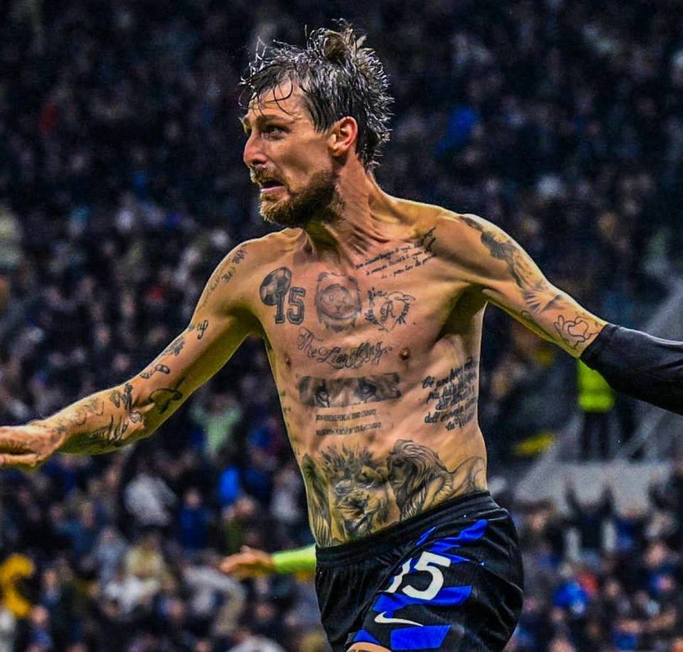 多项商业合 多项商业合