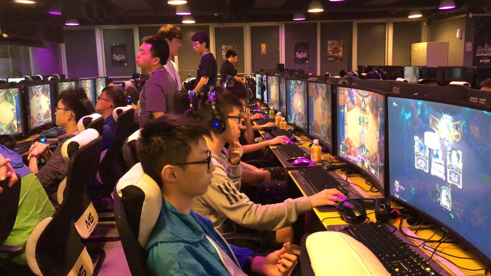 对三个时区 对三个时区