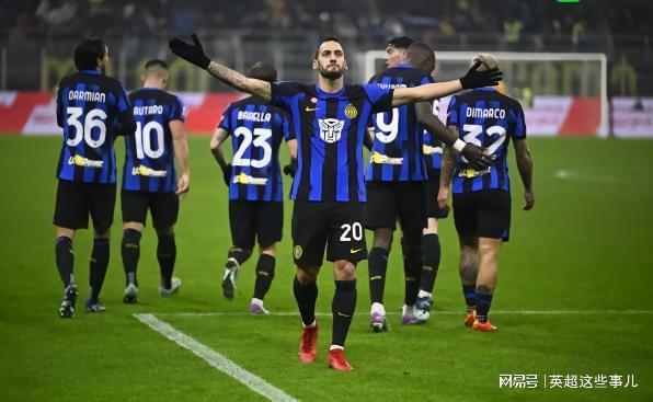 昙花十现，萨拉赫5项数据第一，利物浦剑指三冠王，金球奖在招手.