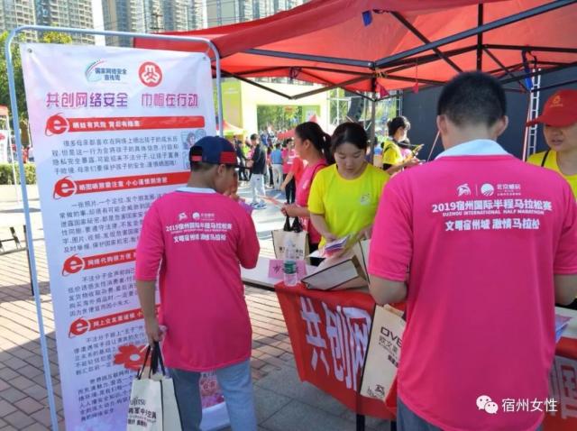 里一直以坚 里一直以坚