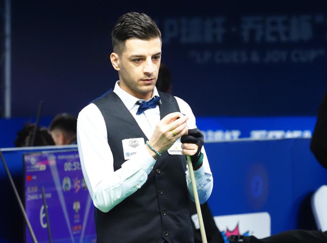 在顶级联赛 在顶级联赛