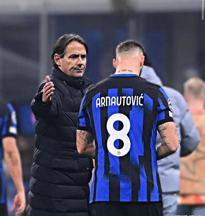 医疗团队初 医疗团队初